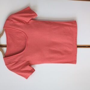 Lululemon Ebb to Street Short Sleeve Shirt 6 Pale Raspberry